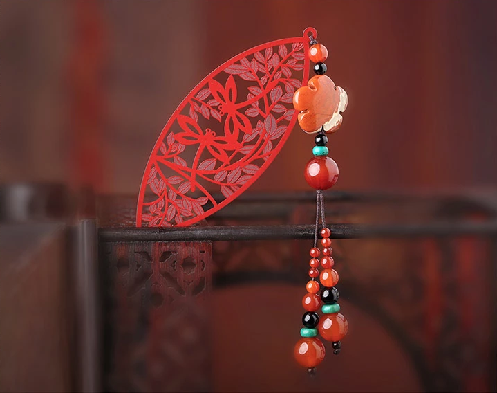 古典福連文苑鏤空古風(fēng)紅色葉子書簽