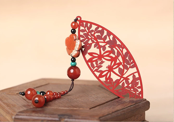 古典福連文苑鏤空古風(fēng)紅色葉子書簽