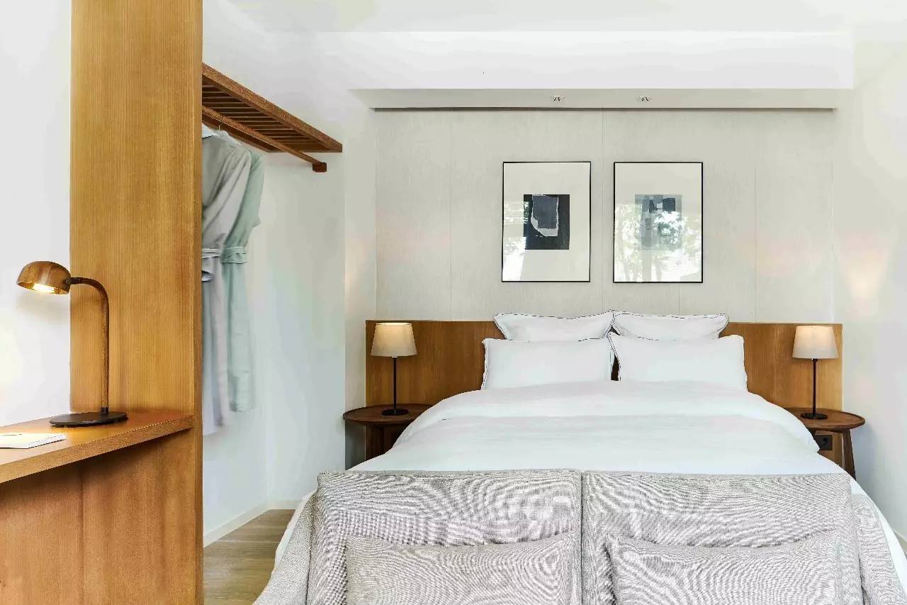 大理浥塵客舍，在山水間觀洱海日出望蒼山之巔