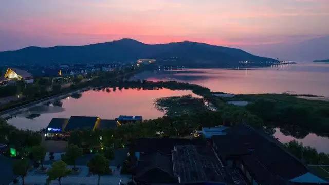 太湖邊壹灣別院民宿，邀你穿越回民國(guó)