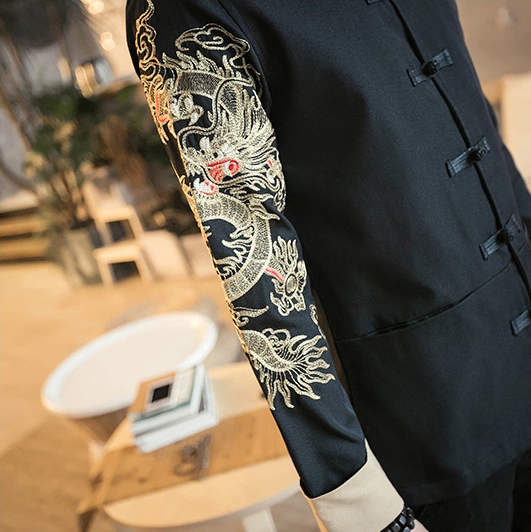 福連文苑金龍刺繡復(fù)古盤(pán)扣唐裝外套