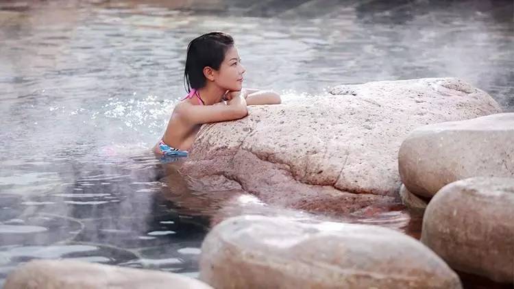 新安江畔谷掌民宿，莊園里享受青山環(huán)繞的美景