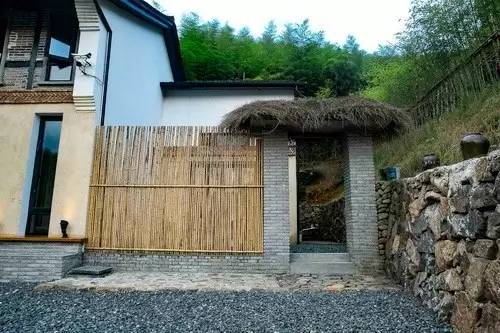 客堂間莫干山民宿，隱居深山聆聽自然