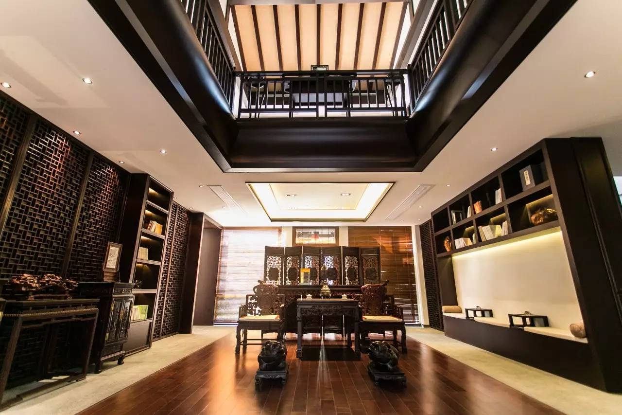 縹緲軒民宿，縹緲峰下伴山林美景泡一池私湯