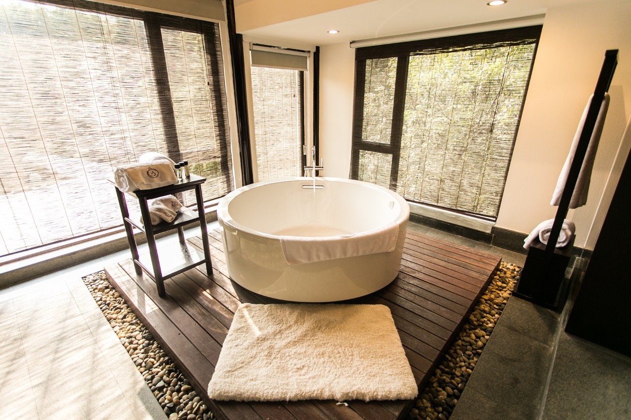 縹緲軒民宿，縹緲峰下伴山林美景泡一池私湯