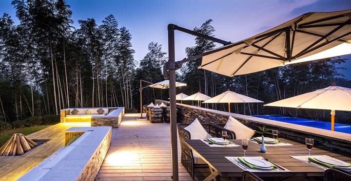 九華山德懋堂，九華山間打坐冥想清涼入心