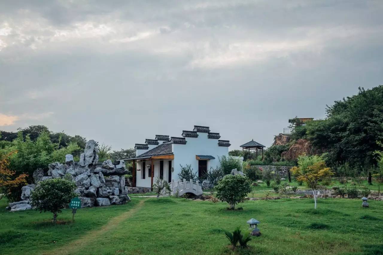 一宿·山麓之庭，一個充滿禪意山下庭院
