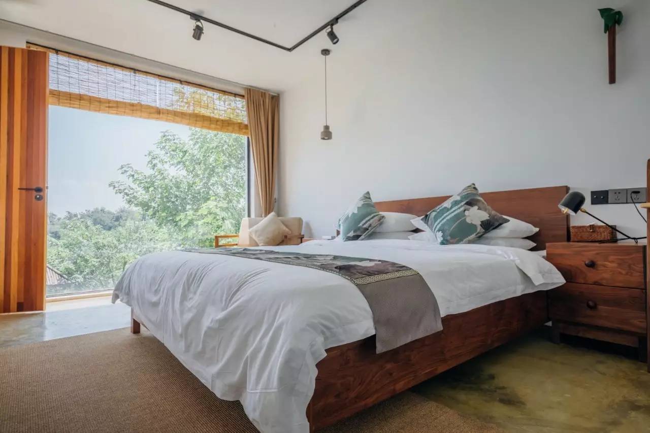 一宿·山麓之庭，一個(gè)充滿禪意山下庭院