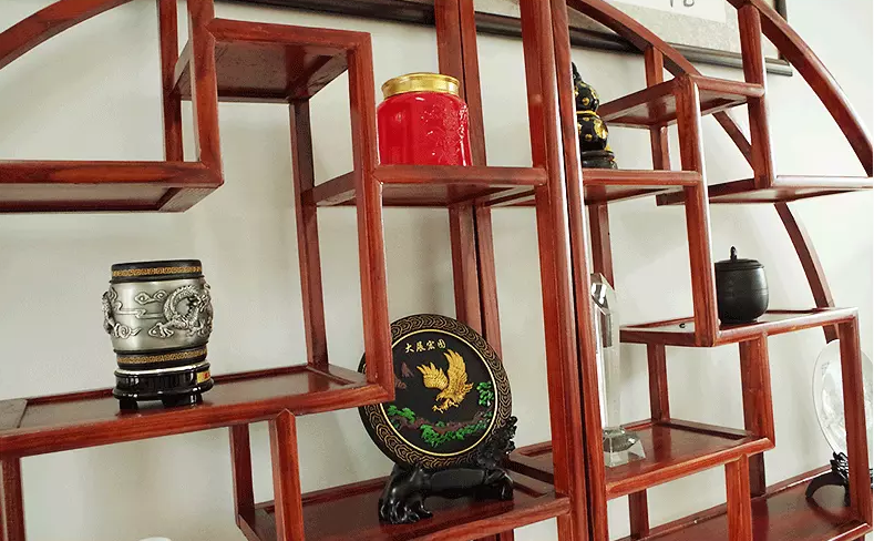 南榆木木展示架，中式古典實(shí)木隔斷博古架