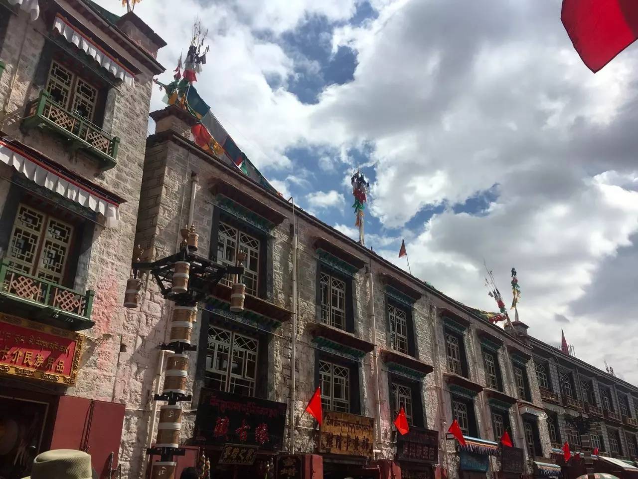 松贊拉薩曲吉林卡，用松贊的方式重走拉薩