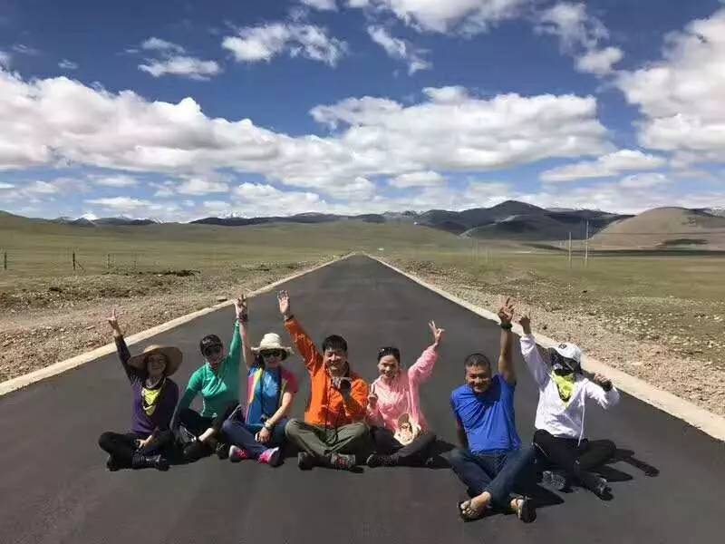 壹城一家，一座城一盞燈一個(gè)家在守候你