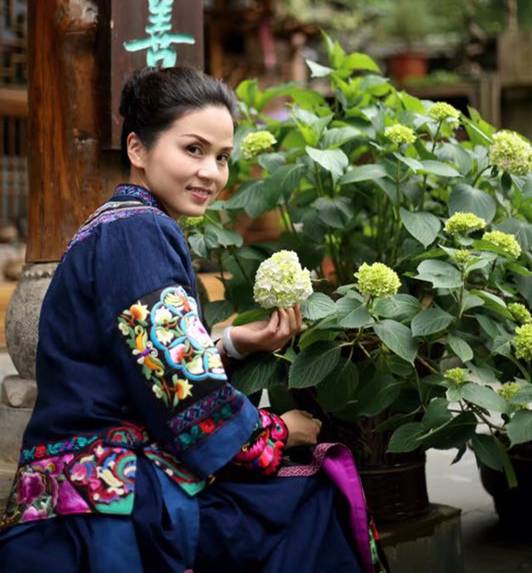 壹城一家，一座城一盞燈一個(gè)家在守候你