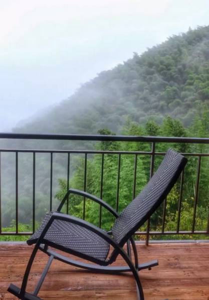 桐廬山中傳奇艾弗德堡藝社，打造一個藝術村落