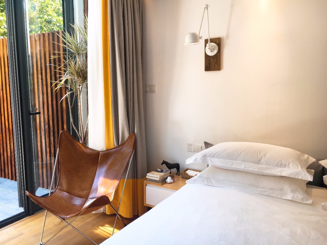 信宿·湖隱一號，在市井里大隱隱于市