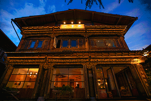 天空之城南杉藝術(shù)酒店，在月光之城尋找探索