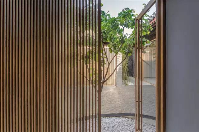 扭起來(lái)的北京四合院裝修設(shè)計(jì)，引爆了整個(gè)設(shè)計(jì)