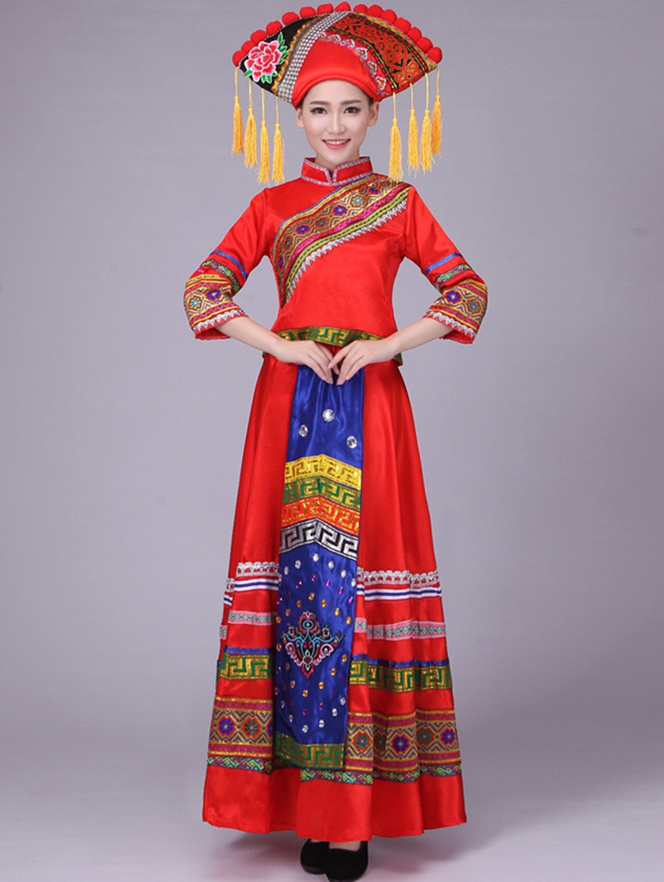 廣西壯族舞蹈民族服裝，苗族少數(shù)民族服裝圖片