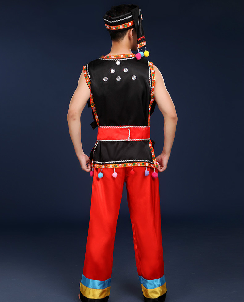 土家族壯族打鼓民族服飾，苗族男少數(shù)民族服裝