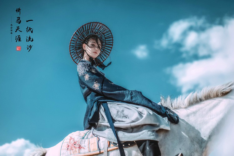 一紙流沙·倚馬天涯，古裝人像攝影
