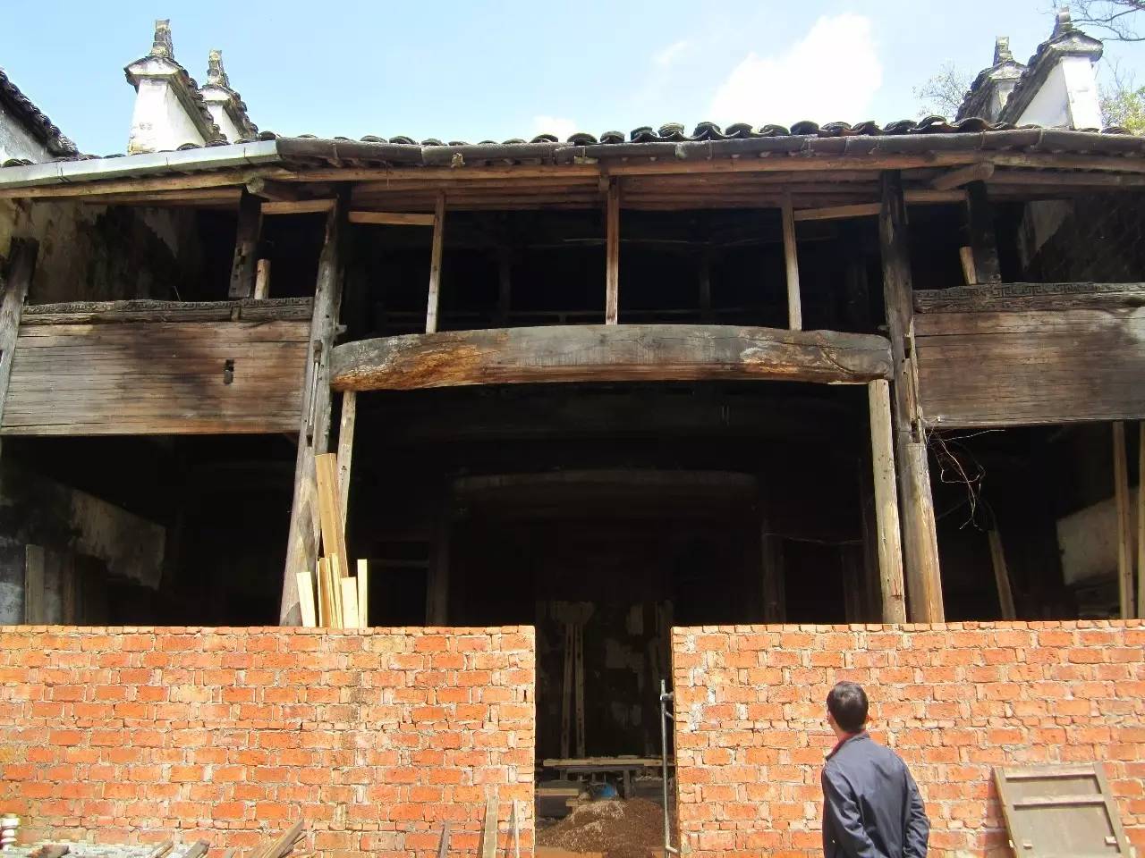 墅家墨娑西沖院，活了的老宅訴說舊日的時(shí)光