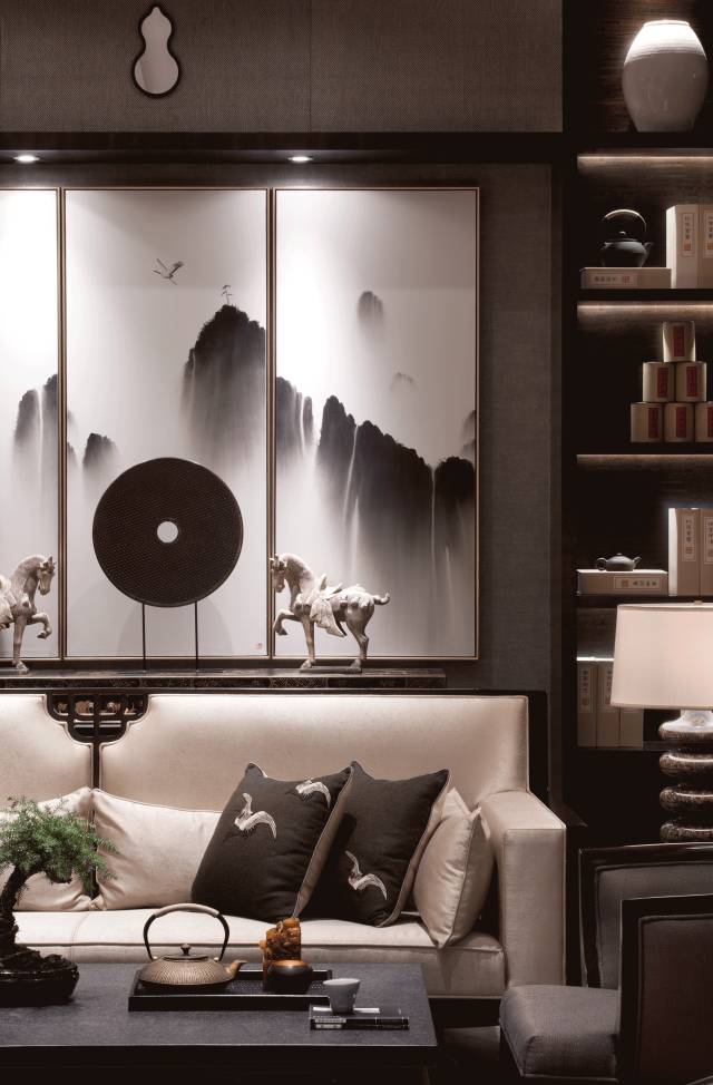 裝修設計：新中式客廳最有范的待客之道！