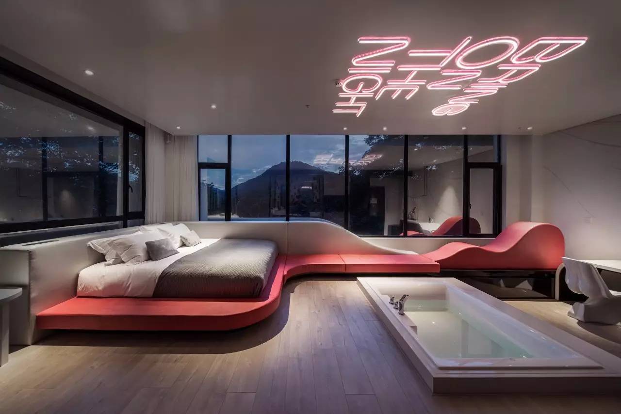 杭州·詩(shī)情酒店，體驗(yàn)不一樣的12星座開(kāi)房秘籍