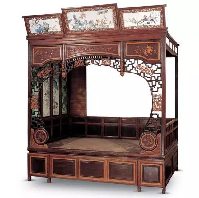 種類繁多的木材質(zhì)古老中式床，不一樣的風情!