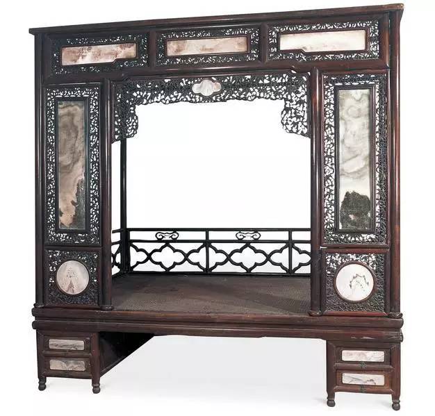 四款造型古老的中式床，不一樣福連文苑情!