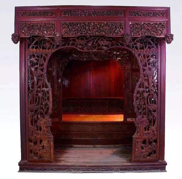 四款造型古老的中式床，不一樣福連文苑情!