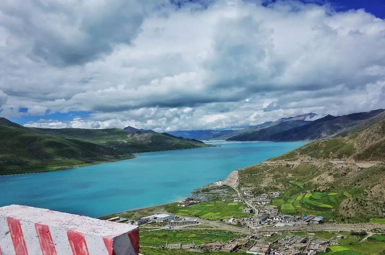 拉薩香格里拉酒店，睡在世界屋脊之上