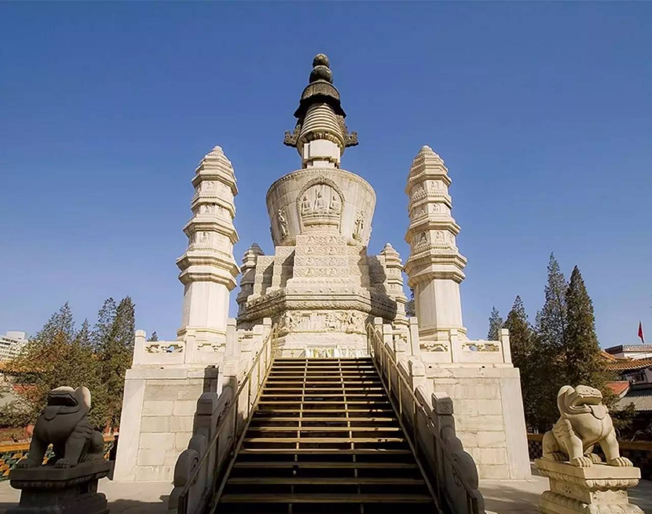 種類繁多的中國(guó)佛塔，佛教文化博大精深