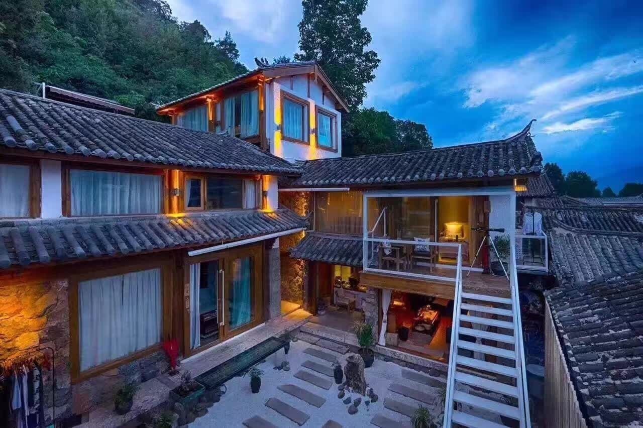 麗江束河聚寶齋民宿，告別曾經邂逅未來的美麗