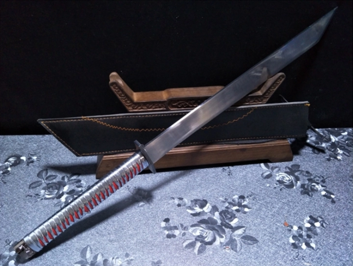 十款精美霸氣的純手工長(zhǎng)劍，鎮(zhèn)宅寶劍冷兵器