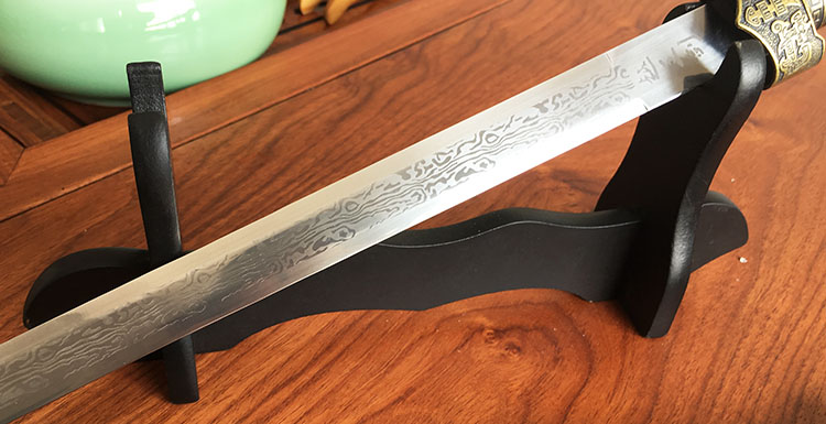 鎮(zhèn)宅越王劍勾踐劍，仿古劍漢劍冷兵器