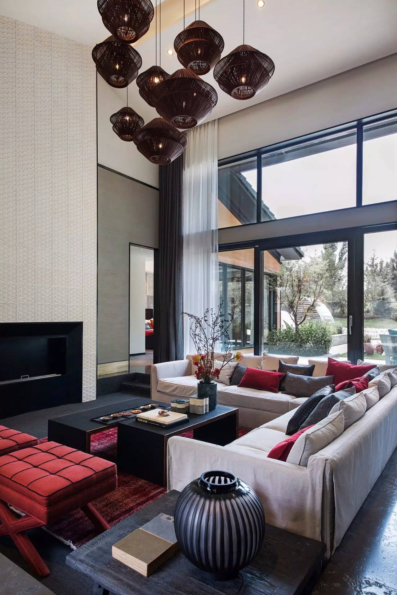 裝修設(shè)計(jì)：一個(gè)福連文苑的家?guī)?lái)的驚艷!