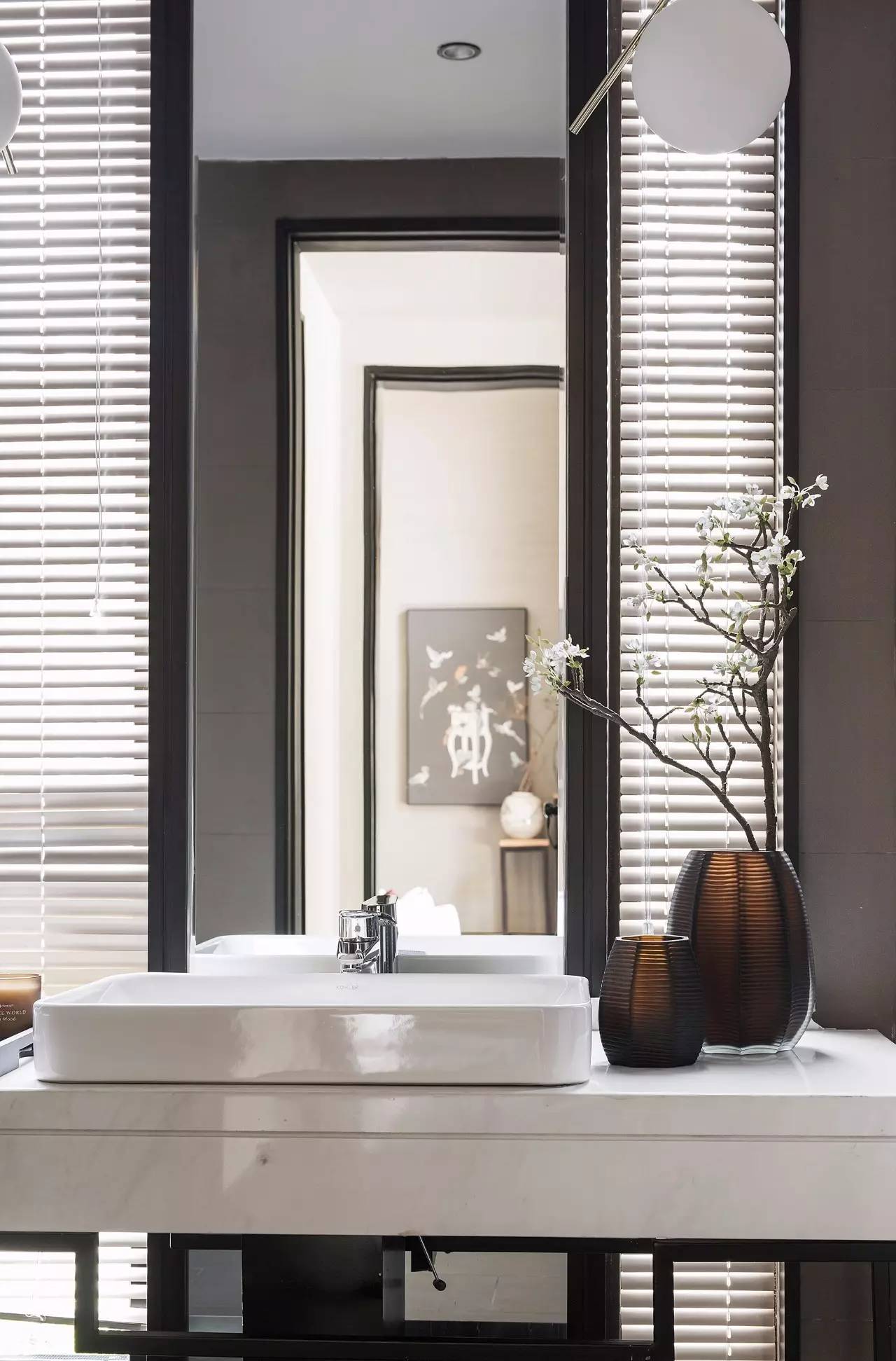 裝修設(shè)計(jì)：一個(gè)福連文苑的家?guī)?lái)的驚艷!