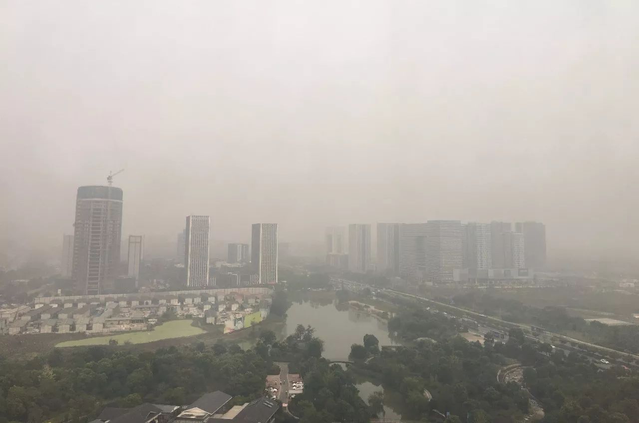 杭州·天方夜潭，給你一個「山脊之巔」的舞臺