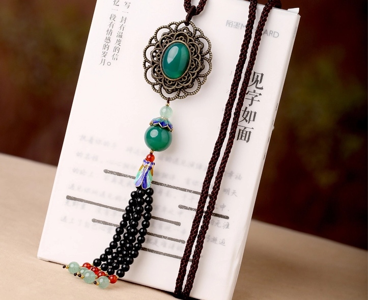 綠色瑪瑙流蘇吊墜復(fù)古大氣毛衣鏈時(shí)尚項(xiàng)鏈?zhǔn)罪? src="/shige/d/file/bigpic/190404/04/13-1G001121F4.png" style="height: 587px; width: 750px;" / data-DLwk="zVgSJZ"><br / data-rFfC="0xO1eH">
	<img alt=