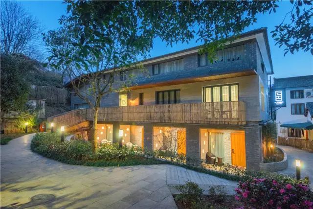 杭州·一色山墅，滿覺隴的月色喝茶散步都是雅事