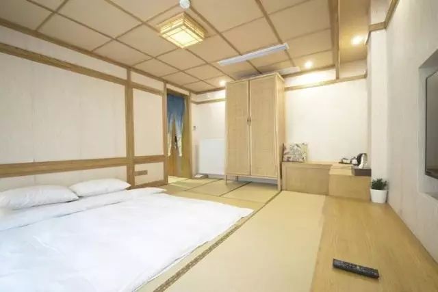 杭州·一色山墅，滿覺隴的月色喝茶散步都是雅事