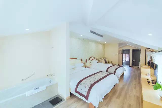 杭州·一色山墅，滿覺(jué)隴的月色喝茶散步都是雅事