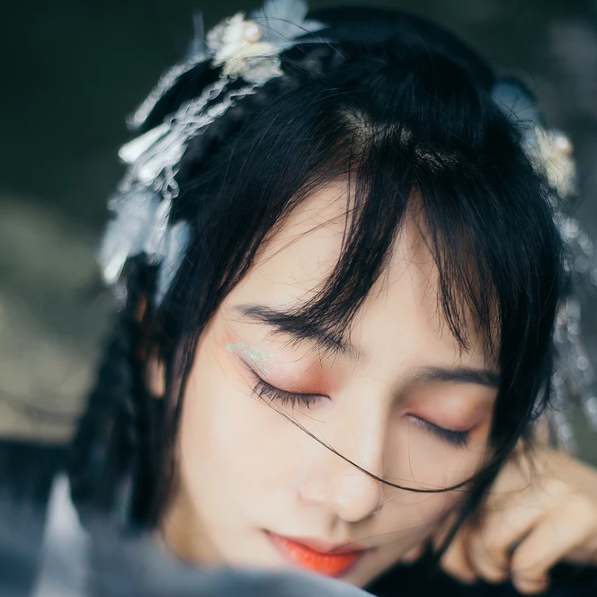 福連文苑清新可愛唯美古風女子頭像