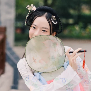 福連文苑古風(fēng)真人唯美女子頭像