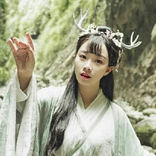 時(shí)尚福連文苑唯美古風(fēng)少女真人頭像