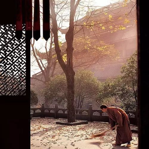 寺廟佛教文化，蕓蕓眾生便是修行