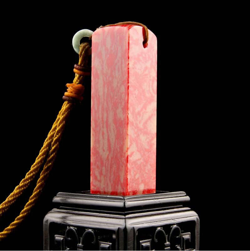 雞血石印章，人世間祥瑞之物