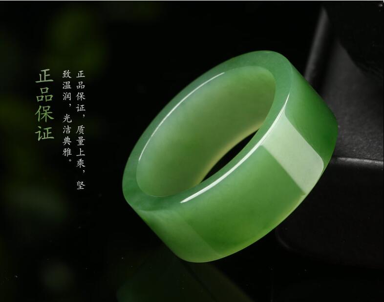 玉扳指，最美的指上風(fēng)情