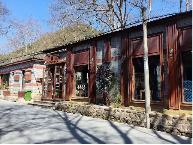 莫干山庾村1932文化市集，一村一世界