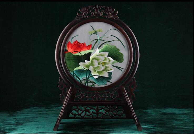 湘繡作品欣賞，湘魂楚韻針線間