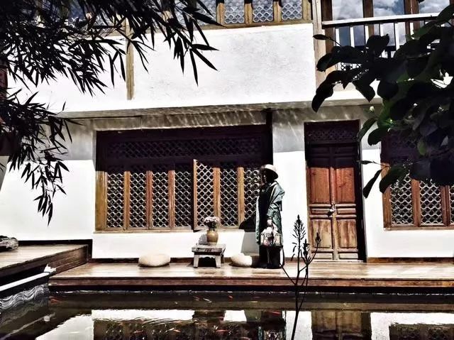 麗江束河無爾，在這里帶著夢想開花棲居